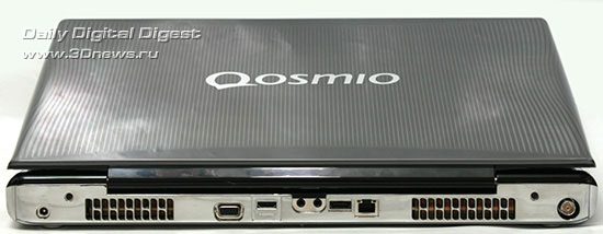 Toshiba Qosmio G50. Вид сзади 