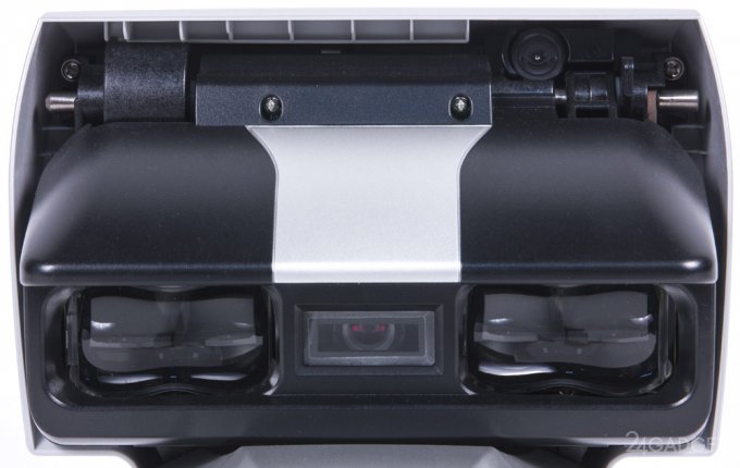 Обзор Fujitsu ScanSnap SV600 - сканера, который займет минимум места и не повредит оригинал